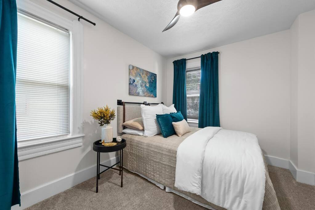 Charming Retreat In Cleveland Villa Екстериор снимка