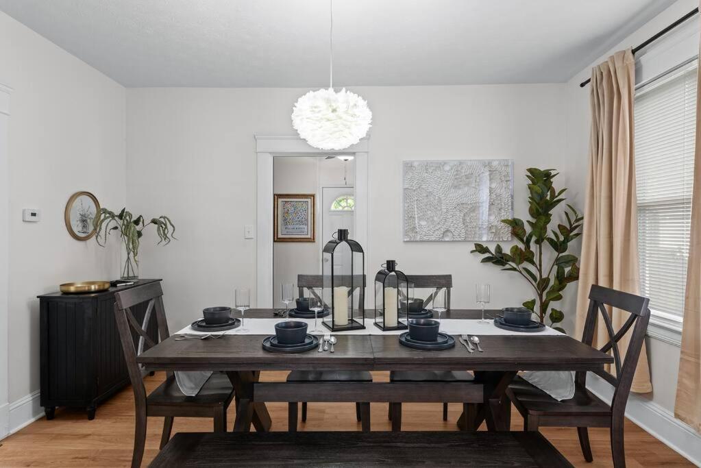 Charming Retreat In Cleveland Villa Екстериор снимка