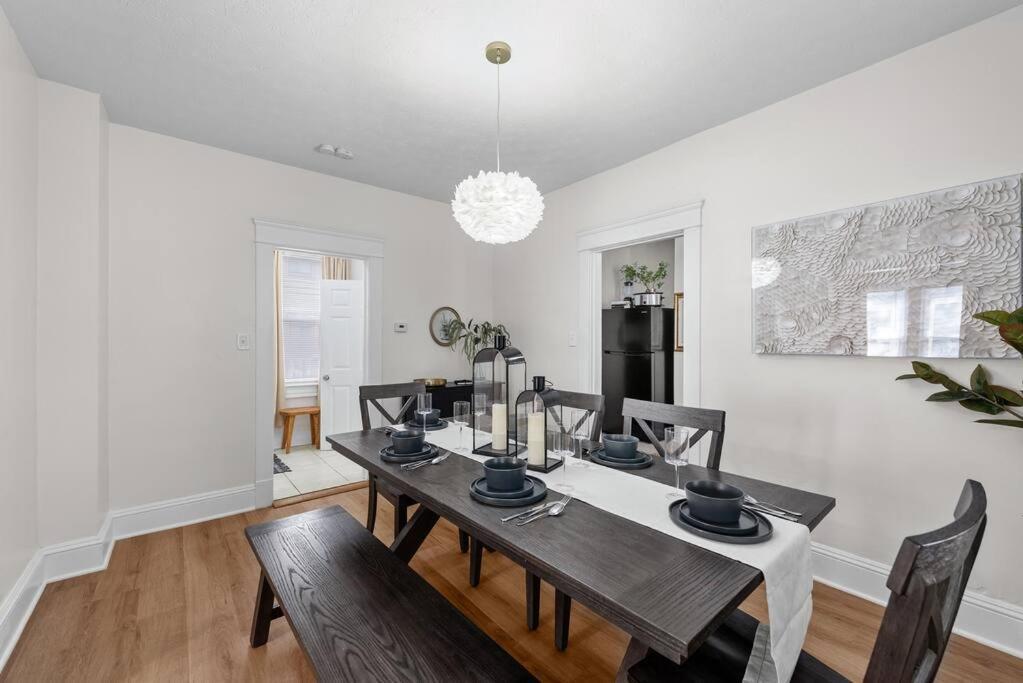 Charming Retreat In Cleveland Villa Екстериор снимка