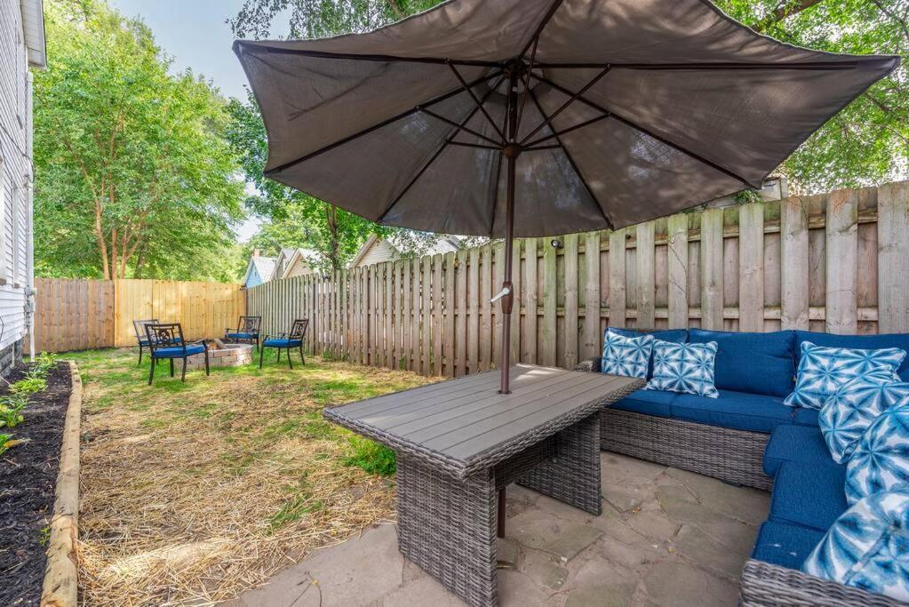 Charming Retreat In Cleveland Villa Екстериор снимка